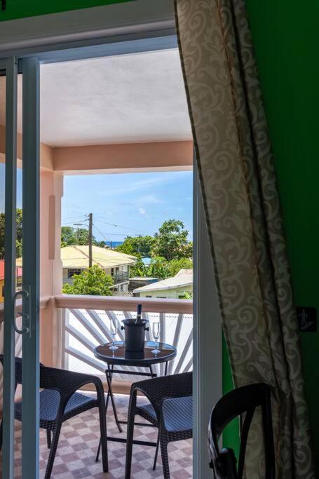 Maggie'S Inn Soufrière Zewnętrze zdjęcie